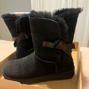 Classic Knot Short Uggs Black